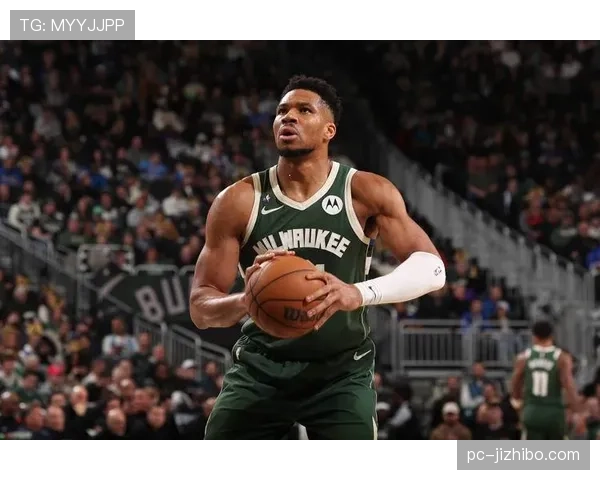 雄鹿客场挑战雷霆：双方核心缺阵，防守大战一触即发